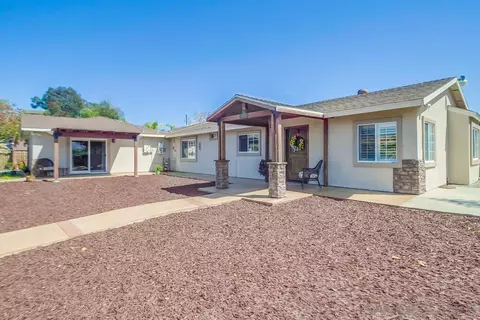 13993 Whispering Mdws, Jamul, CA 91935