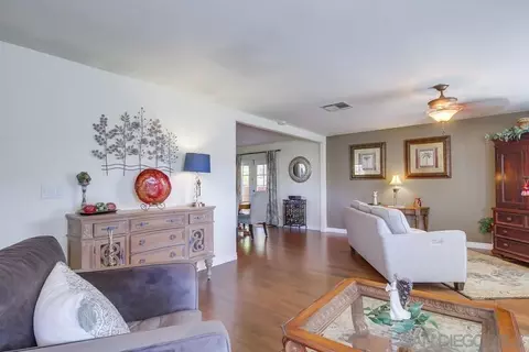 Living - 13993 Whispering Mdws, Jamul, CA 91935 photo 2 of 5