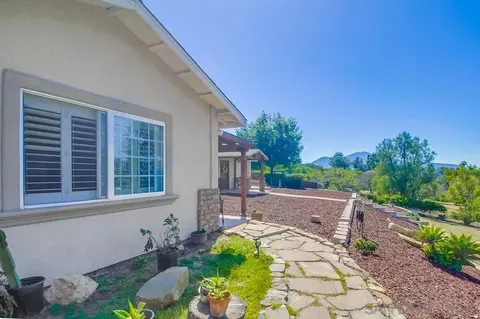 Exterior - 13993 Whispering Mdws, Jamul, CA 91935 photo 2 of 7