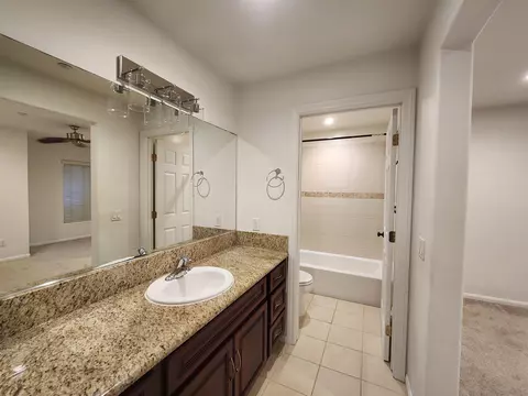Bath - 2267 Manchester Ave, Cardiff, CA 92007 photo 5 of 7