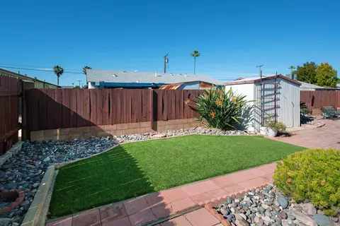 Exterior - 598 Herbert St, El Cajon, CA 92020 photo 9 of 13