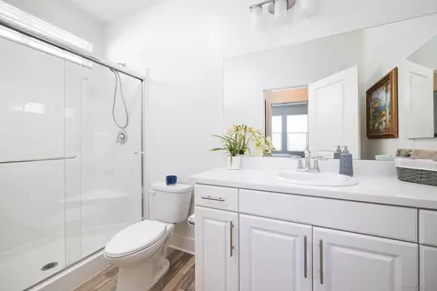 Bath - 35763 Garrano, Fallbrook, CA 92028 photo 1 of 4
