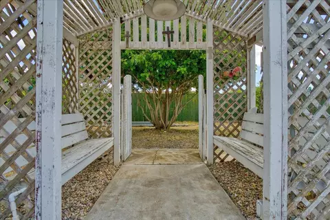 Exterior - 1545 Hidden Mesa Rd, El Cajon, CA 92019 photo 12 of 23
