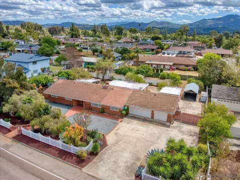 View/Area - 1545 Hidden Mesa Rd, El Cajon, CA 92019 photo 1 of 3
