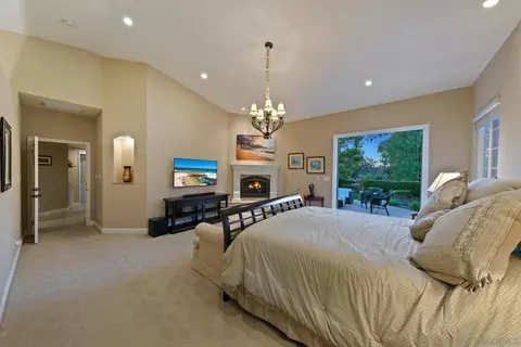 Bedroom - 13841 Sagewood, Poway, CA 92064 photo 2 of 7