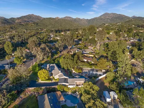 View/Area - 13841 Sagewood, Poway, CA 92064 photo 6 of 15