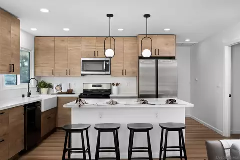 Kitchen - 9354 Woodruff Way, Santee, CA 92071 photo 6 of 6