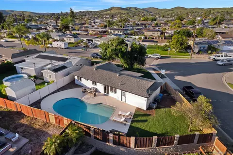 View/Area - 9354 Woodruff Way, Santee, CA 92071 photo 7 of 12