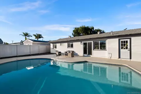 Exterior - 9354 Woodruff Way, Santee, CA 92071 photo 7 of 10