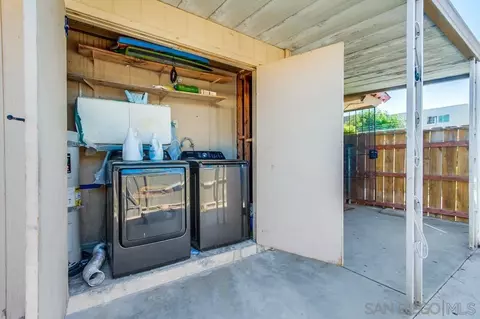 Exterior - 903 N Fig St #A, Escondido, CA 92026 photo 6 of 10