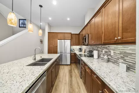 Kitchen - 7517 Eagle Dr, Santee, CA 92071 photo 2 of 4