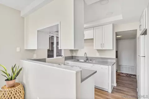 Kitchen - 2157 Arnold Way #113, Alpine, CA 91901 photo 4 of 4