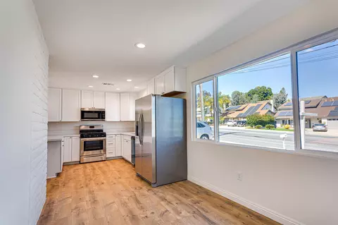 Kitchen - 1699 Pepper Dr, El Cajon, CA 92021 photo 4 of 6