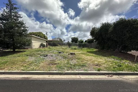 1531 Lieta St #BLK 13 S 7&8, San Diego, CA 92110