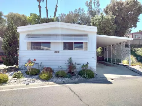 8712 N Magnolia Ave #SPC 202, Santee, CA 92071
