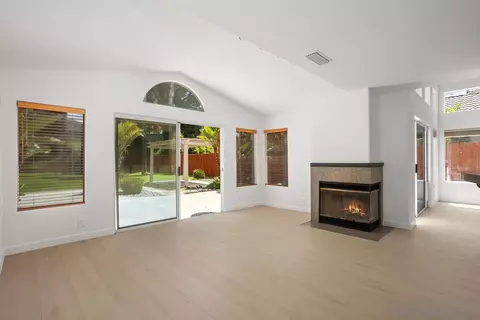 Living - 1875 Corte Torero, Oceanside, CA 92056 photo 2 of 2