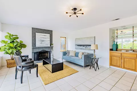 Living - 1362 Eldean Ln, Oceanside, CA 92054 photo 6 of 8