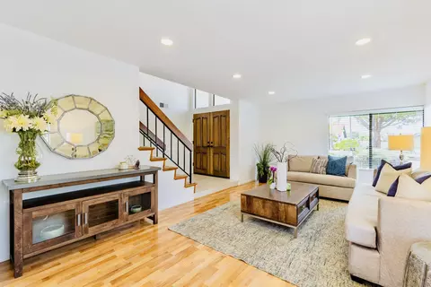 Living - 1362 Eldean Ln, Oceanside, CA 92054 photo 3 of 8