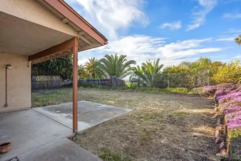 Exterior - 3920 Bedford Ave, Oceanside, CA 92056 photo 4 of 9