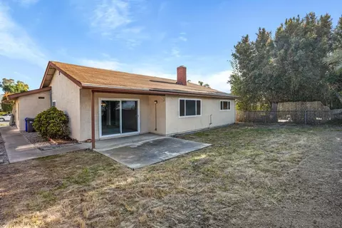 Exterior - 3920 Bedford Ave, Oceanside, CA 92056 photo 5 of 9