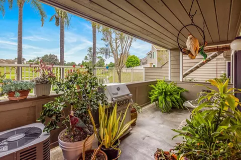Exterior - 1067 Shadowridge Dr #37, Vista, CA 92081 photo 4 of 9