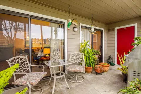 Exterior - 1067 Shadowridge Dr #37, Vista, CA 92081 photo 5 of 9