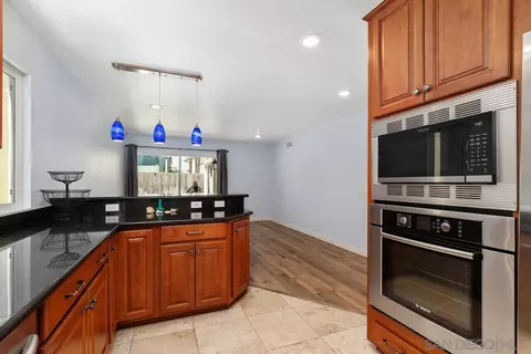 Kitchen - 11 Bahama Bnd, Coronado, CA 92118 photo 3 of 4