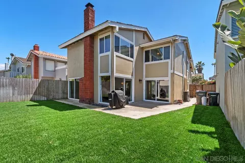 Exterior - 11 Bahama Bnd, Coronado, CA 92118 photo 5 of 19