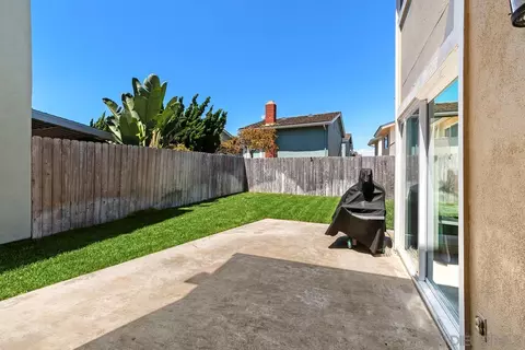 Exterior - 11 Bahama Bnd, Coronado, CA 92118 photo 3 of 19