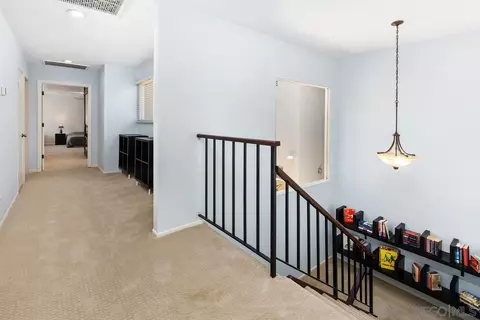 Entry Way - 11 Bahama Bnd, Coronado, CA 92118 photo 5 of 7