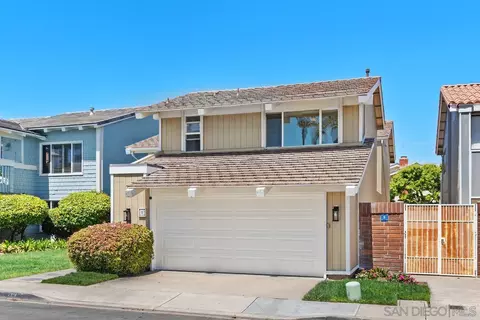Exterior - 11 Bahama Bnd, Coronado, CA 92118 photo 11 of 19