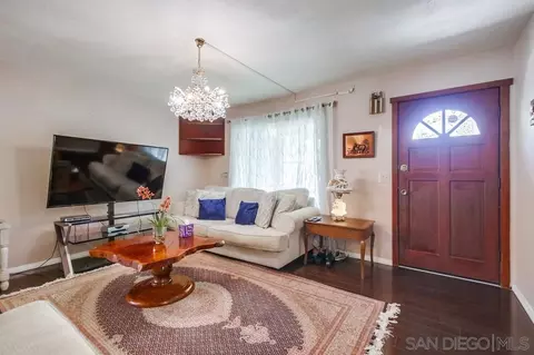 Living - 13402 Carriage Rd, Poway, CA 92064 photo 5 of 6