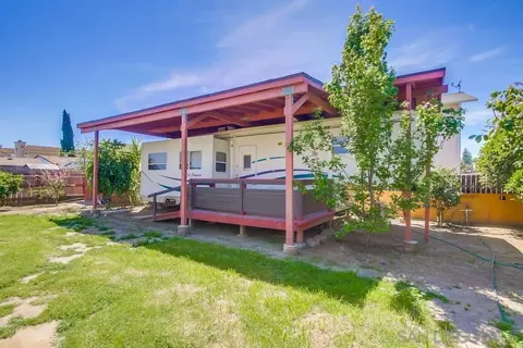 Exterior - 416 Taft Ave, El Cajon, CA 92020 photo 9 of 10