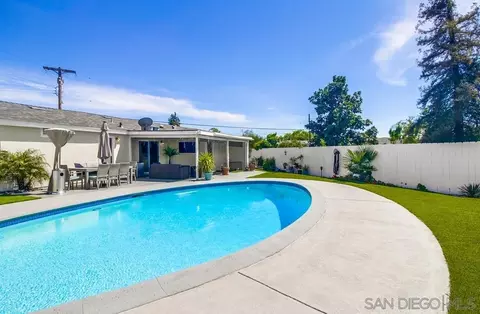 Exterior - 9470 W Heaney Cir, Santee, CA 92071 photo 17 of 18