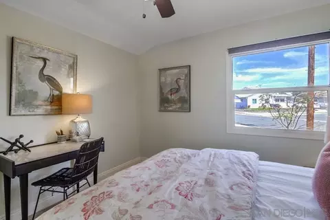 Bedroom - 9470 W Heaney Cir, Santee, CA 92071 photo 5 of 9