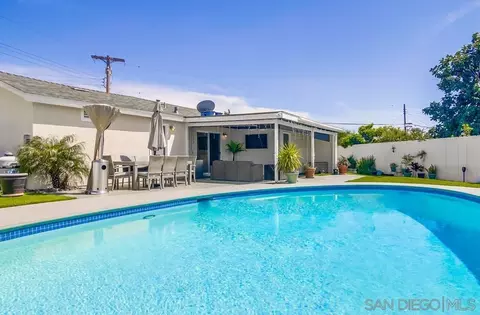 Exterior - 9470 W Heaney Cir, Santee, CA 92071 photo 16 of 18