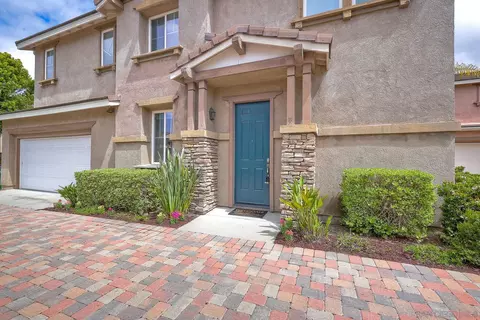 9856 Fieldthorn St, San Diego, CA 92127