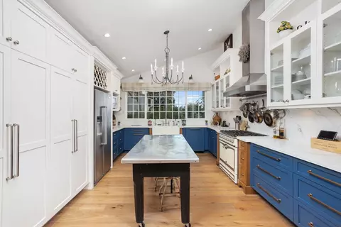 4750 Ingulf St, San Diego, CA 92110