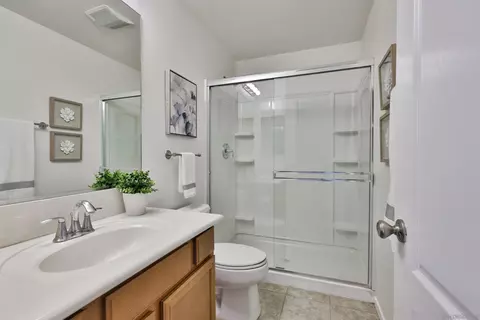 Bath - 9927 Leavesly Trl, Santee, CA 92071 photo 6 of 6