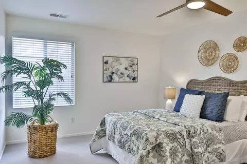 Bedroom - 9927 Leavesly Trl, Santee, CA 92071 photo 6 of 9