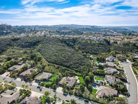 View/Area - 11736 Treadwell Dr, Poway, CA 92064 photo 7 of 8