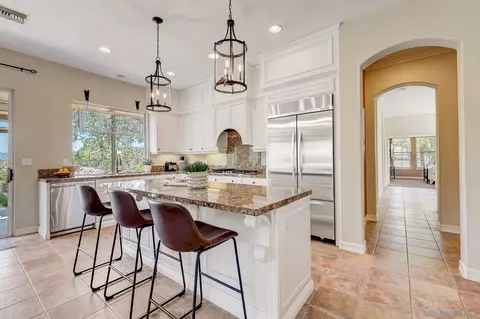 Kitchen - 11736 Treadwell Dr, Poway, CA 92064 photo 6 of 6
