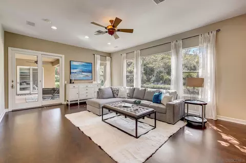 Living - 11736 Treadwell Dr, Poway, CA 92064 photo 6 of 8