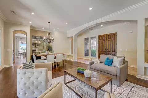 Living - 11736 Treadwell Dr, Poway, CA 92064 photo 4 of 8
