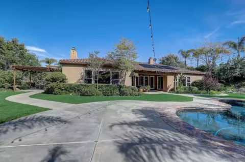Exterior - 11736 Treadwell Dr, Poway, CA 92064 photo 9 of 12