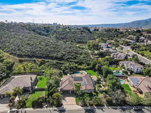 View/Area - 11736 Treadwell Dr, Poway, CA 92064 photo 3 of 8