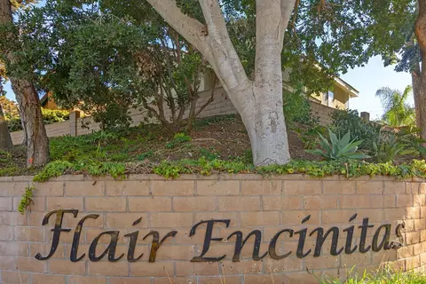 View/Area - 1760 Shadow Mountain Dr, Encinitas, CA 92024 photo 1 of 10
