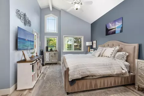 Bedroom - 1760 Shadow Mountain Dr, Encinitas, CA 92024 photo 2 of 4