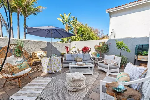 Exterior - 1760 Shadow Mountain Dr, Encinitas, CA 92024 photo 4 of 19