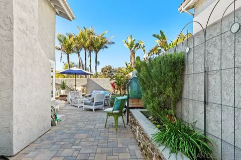Exterior - 1760 Shadow Mountain Dr, Encinitas, CA 92024 photo 7 of 19